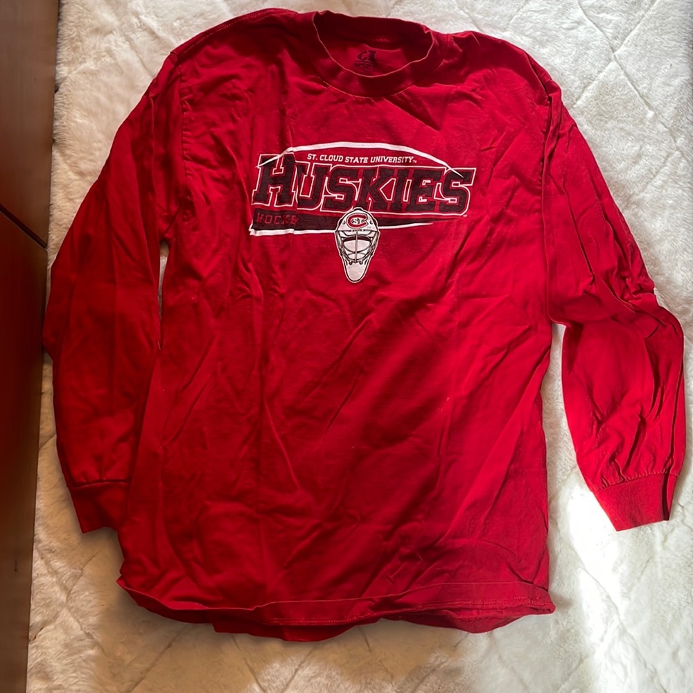 red St.Cloud State long sleeve tshirt. adult large.